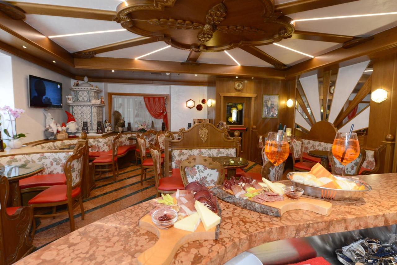 Hotel Sole Passo del Tonale Exterior foto