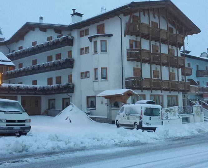 Hotel Sole Passo del Tonale Exterior foto
